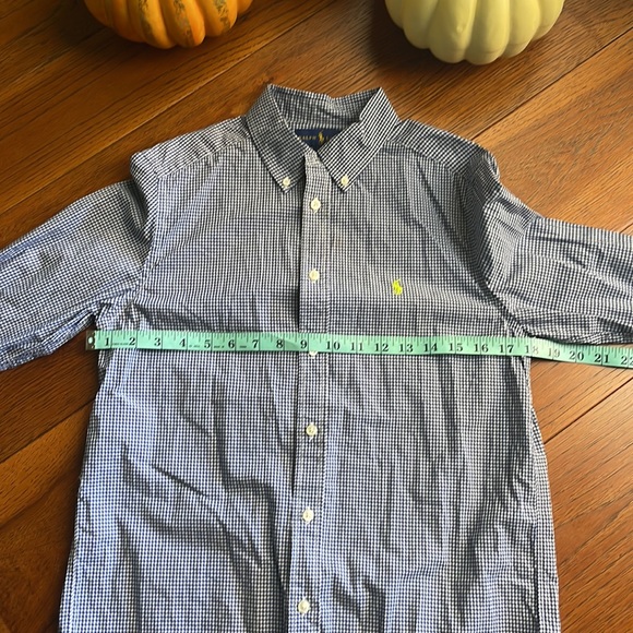 Ralph Lauren Buttons Down Shirt - Picture 4 of 6